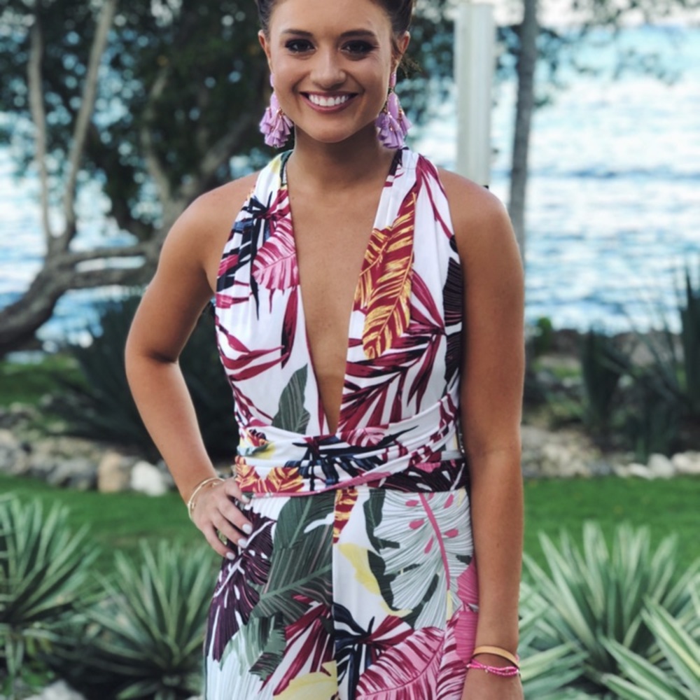 Floral Halter Jumpsuit 💗💜💚